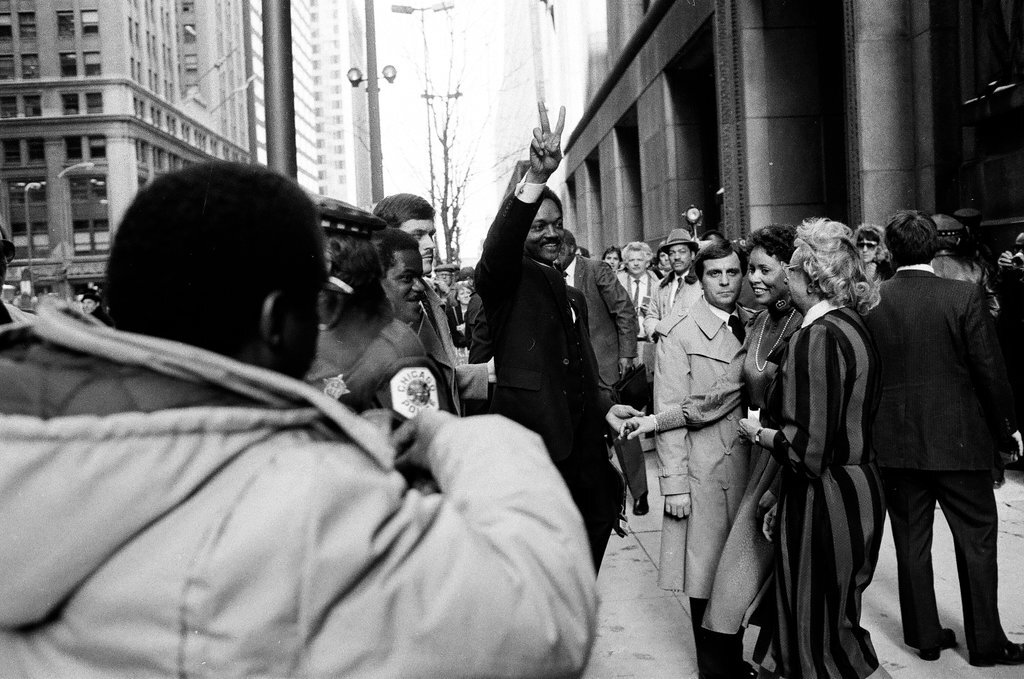 Jesse Jackson receives a commemorative gift from Mayor Harold Washington - Chicago Sun-Times