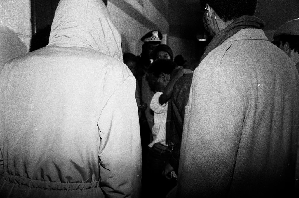 Mayor Harold Washington tours ABLA housing and speaks to residents - Keith Hale for Chicago Sun-Times