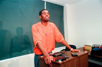 Press conference with Randy Moss, potential new Chicago Bears player - Chicago Sun-Times