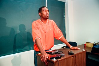 Press conference with Randy Moss, potential new Chicago Bears player - Chicago Sun-Times