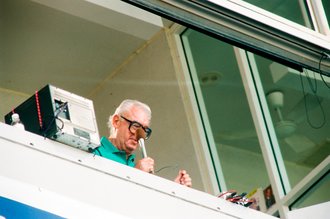 Harry Caray returns to Wrigley Field after illness - Pablo Martinez Monsivais for Chicago Sun-Times