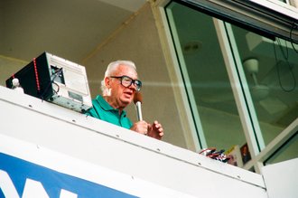 Harry Caray returns to Wrigley Field after illness - Pablo Martinez Monsivais for Chicago Sun-Times