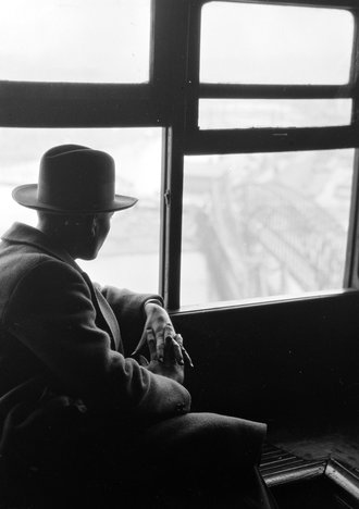Scenes of Baltimore, Pittsburgh, New York, and Washington - Coster, Gordon, 1920-1985